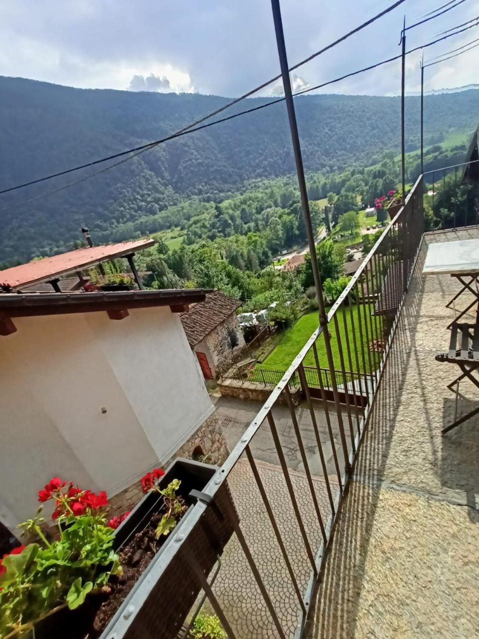 Foresteria Lombarda B & B Ca' Pelitti Ganna Exteriér fotografie
